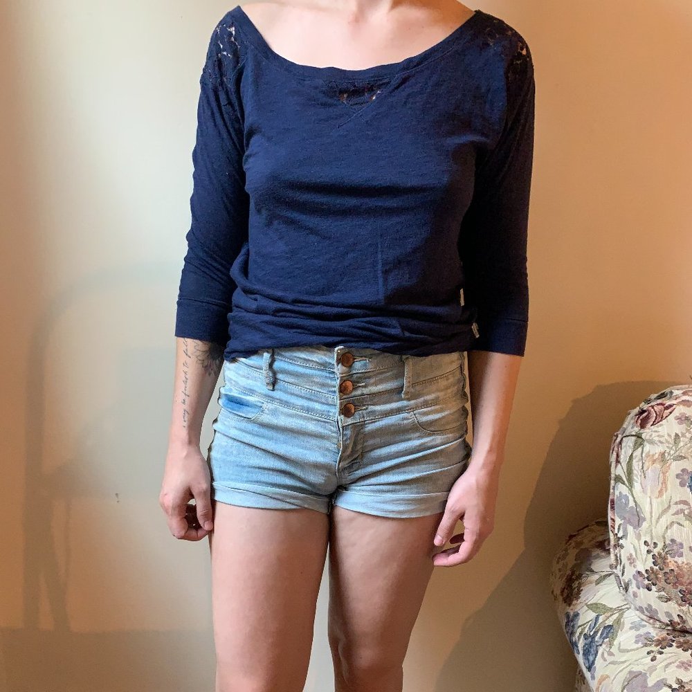 American Eagle 3/4 tee
